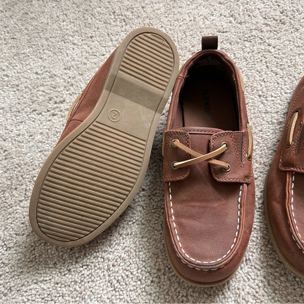 Old Navy Brown loafers boys Dress Shoes Sz 2